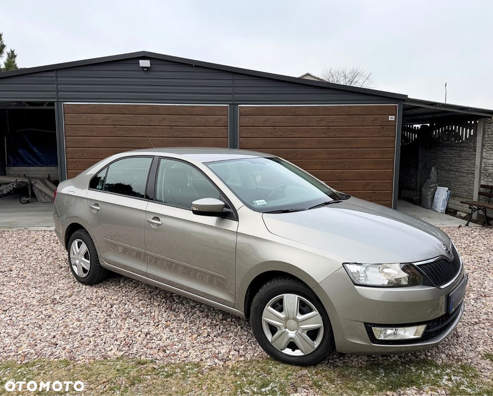 Skoda RAPID 1.4 TSI Style DSG - 3