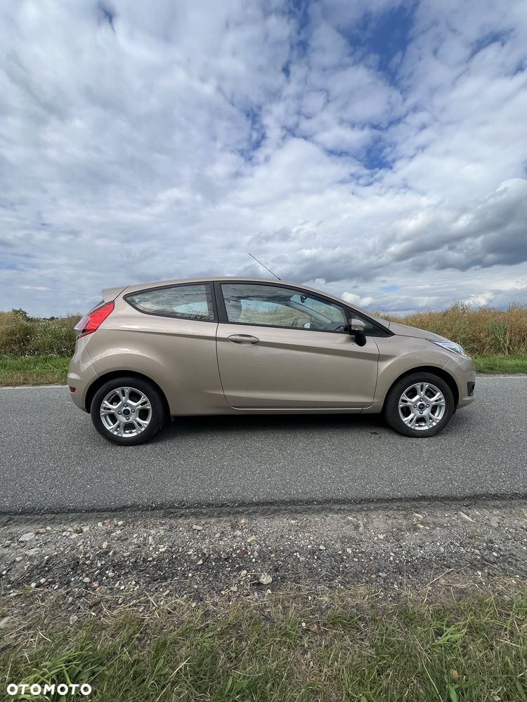 Ford Fiesta - 2