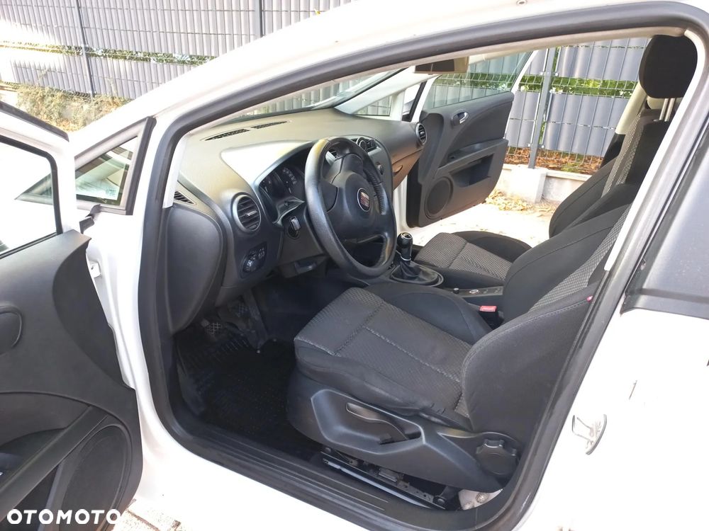 Seat Leon 1.6 Audience - 14
