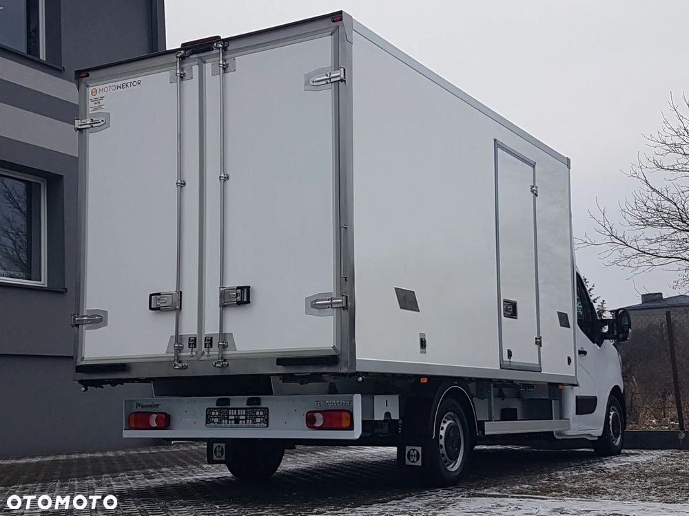 Renault MASTER 8EP CHŁODNIA MROŹNIA 4,21x2,11x2,01 IZOTERMA AGREGAT THERMO KING V-500 MAX GRZANIE ZASILANIE Z SILNIKA + ELEKTRYCZNE KRAJOWY - 29