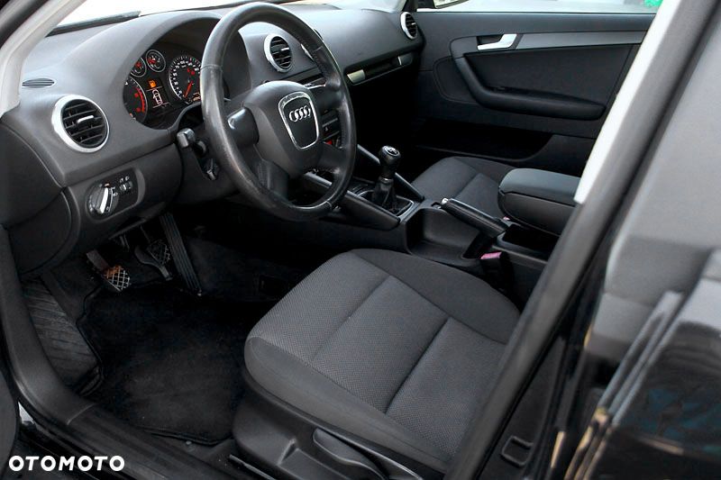Audi A3 Sportback - 7