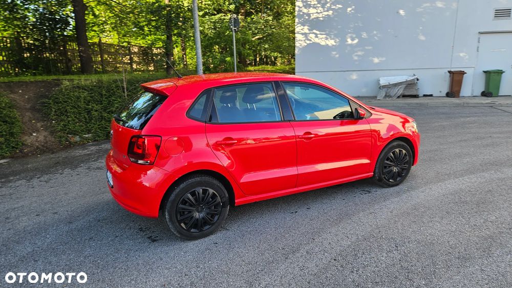 Volkswagen Polo 1.4 16V Comfortline - 10