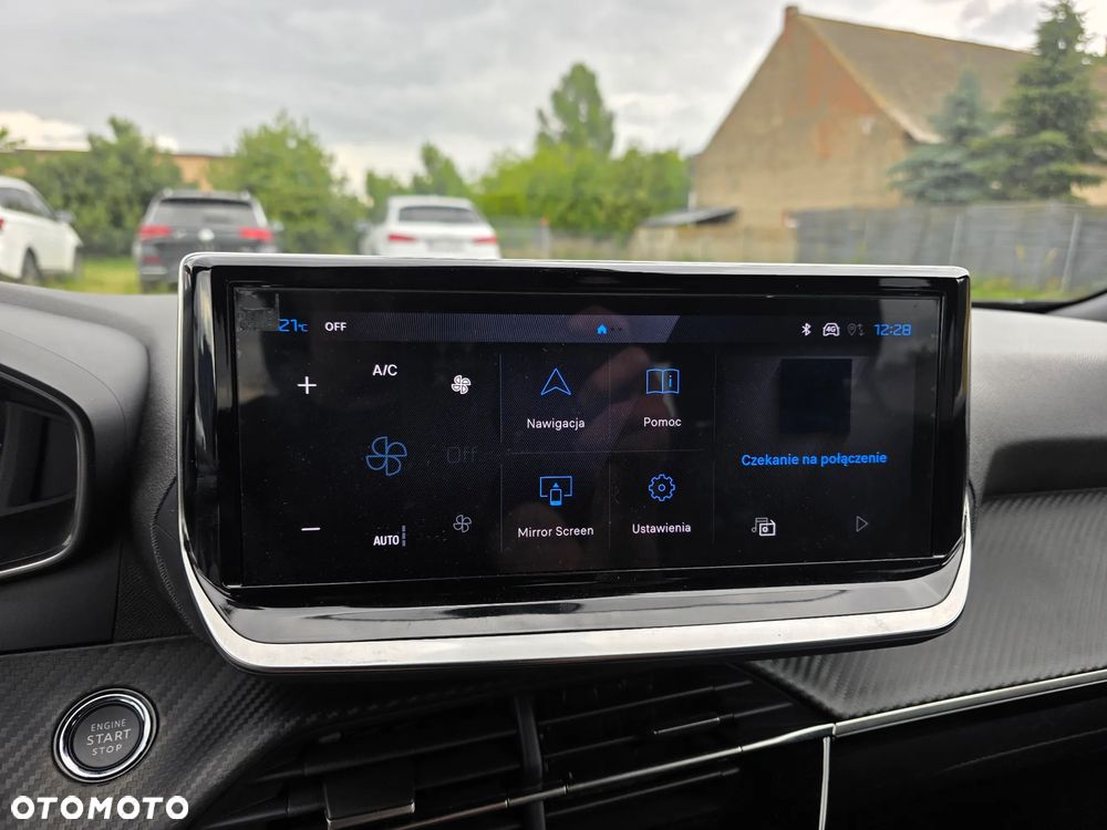 Peugeot 2008 Hybrid 145 e-DSC Allure - 23