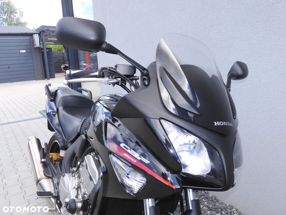 Honda CBF - 3