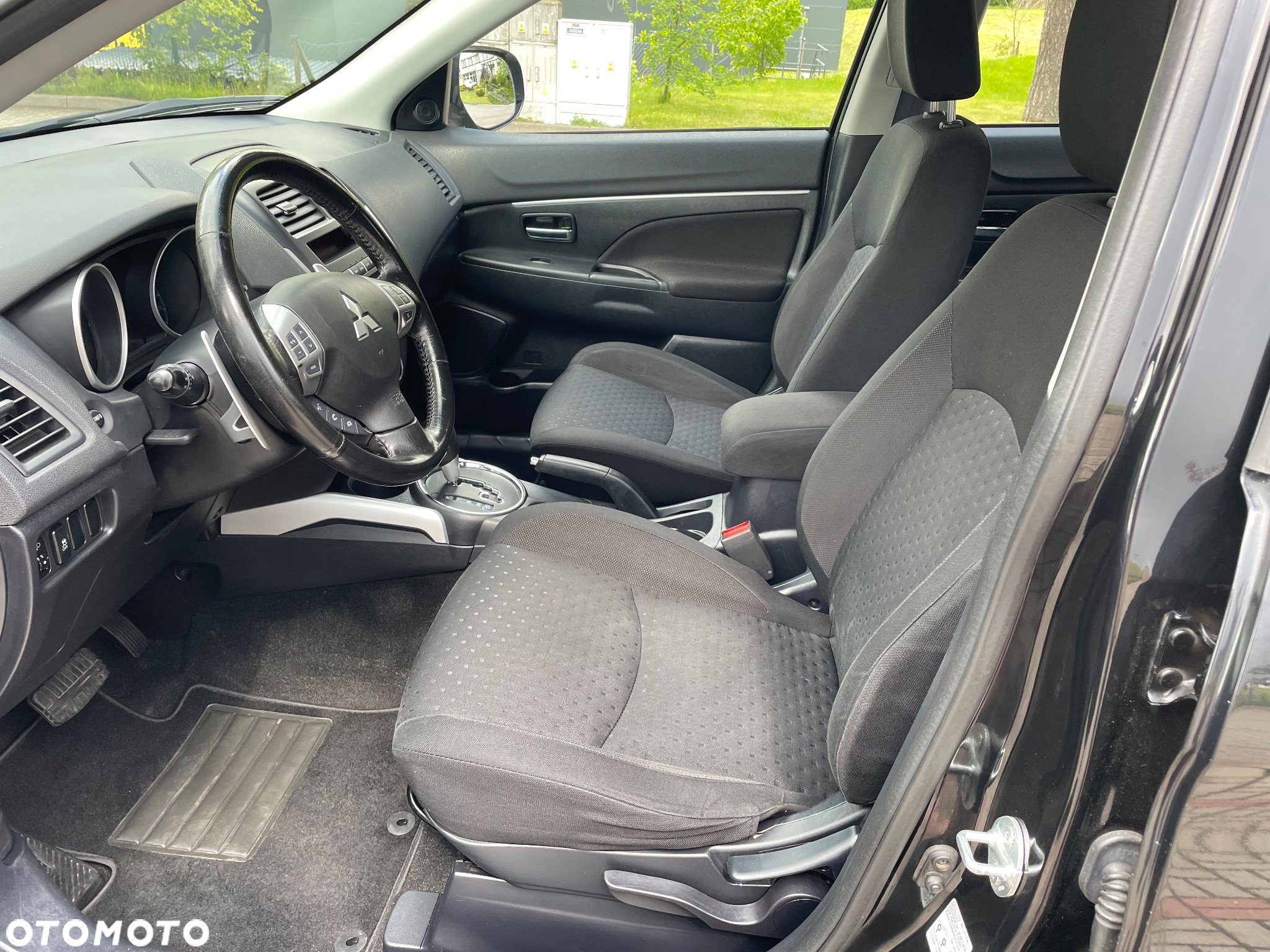 Mitsubishi ASX - 15