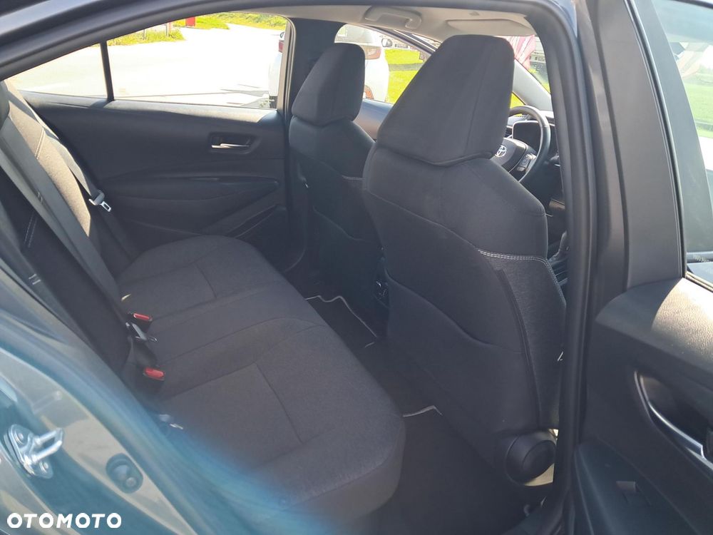 Toyota Corolla 1.8 Hybrid Comfort - 16