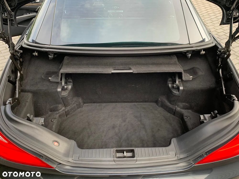Mercedes-Benz SL 500 7G-TRONIC - 29