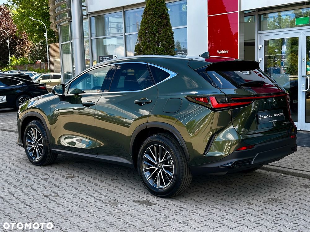 Lexus NX 350h Prestige 2WD - 8