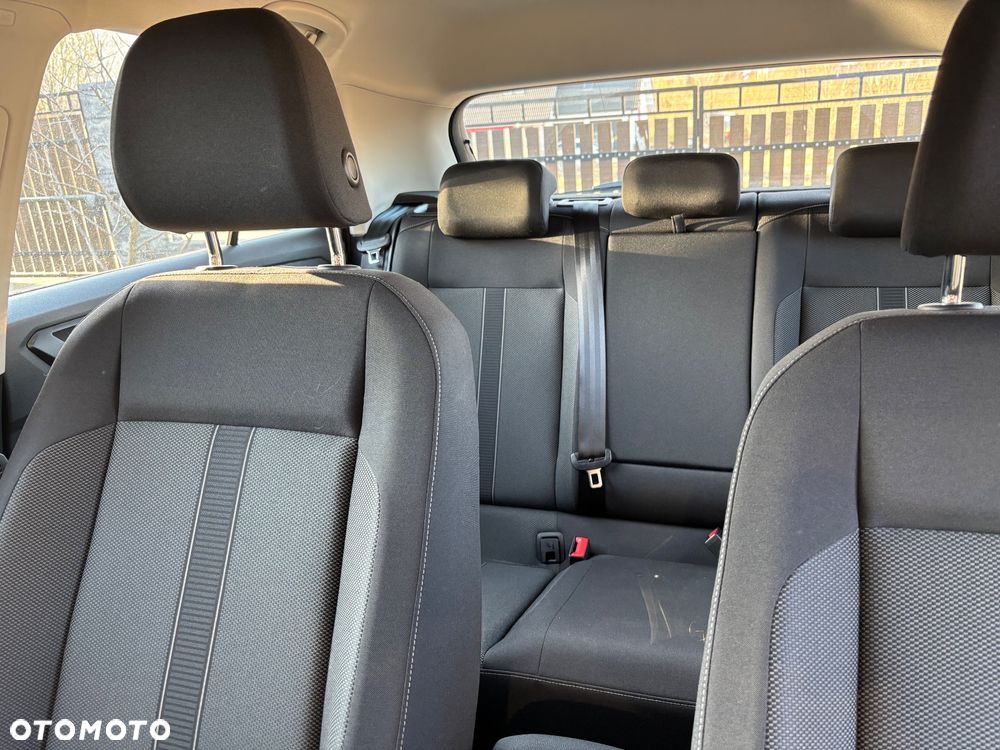 Volkswagen T-Roc ver-1-5-tsi-life-dsg - 2