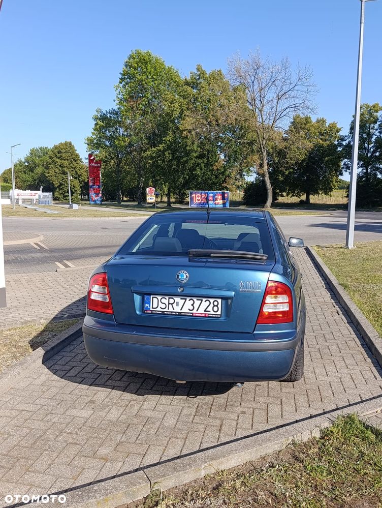 Skoda Octavia 1.8T Elegance - 6