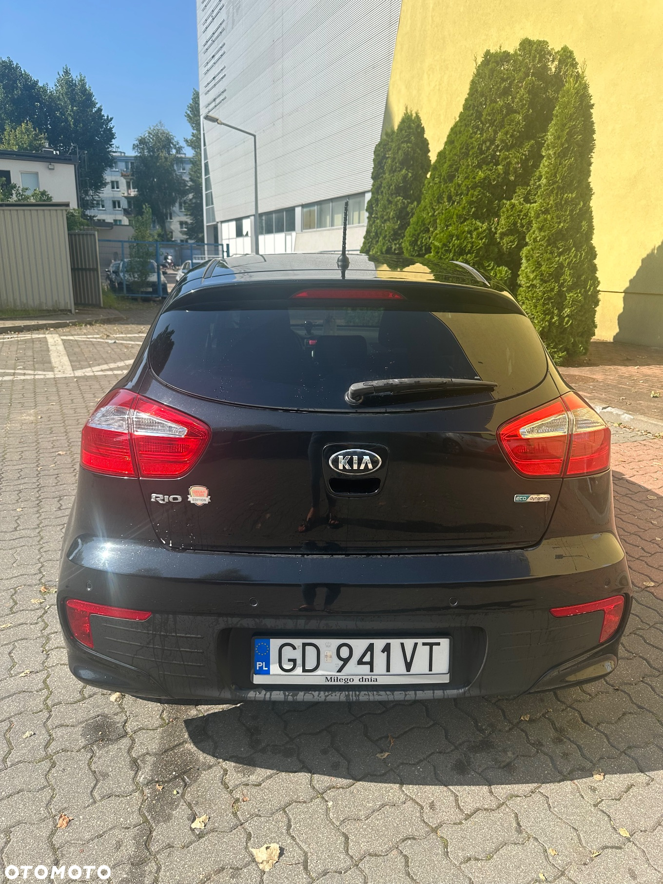 Kia Rio - 3