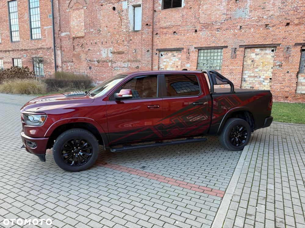 RAM 1500 Crew Cab Laramie - 11