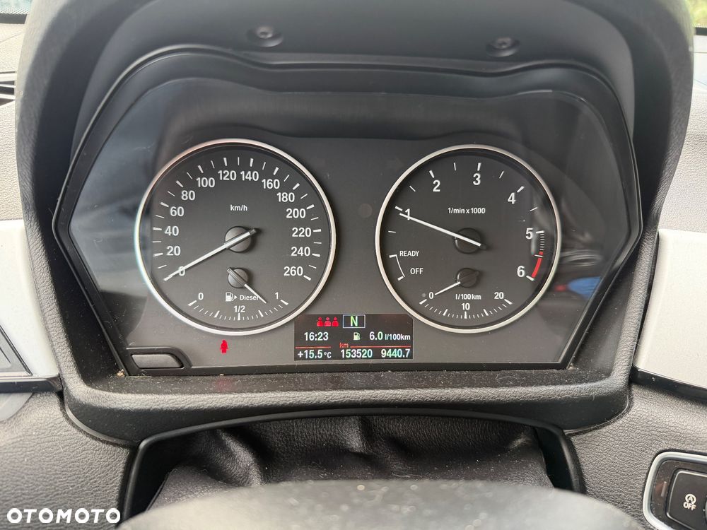 BMW X1 sDrive16d Advantage - 12