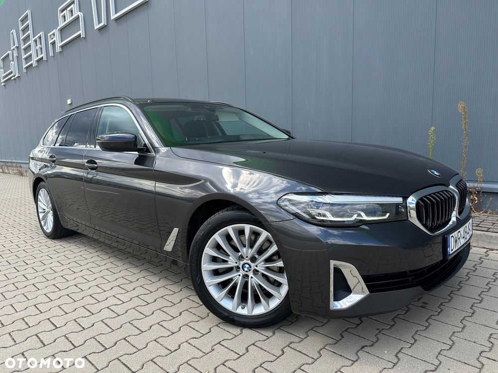 BMW Seria 5 520i mHEV Luxury Line - 1