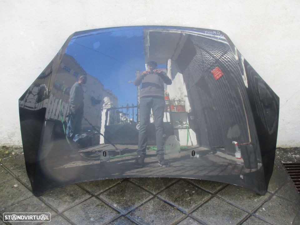 Capot Ford Mondeo 2003 a 2007 - 1