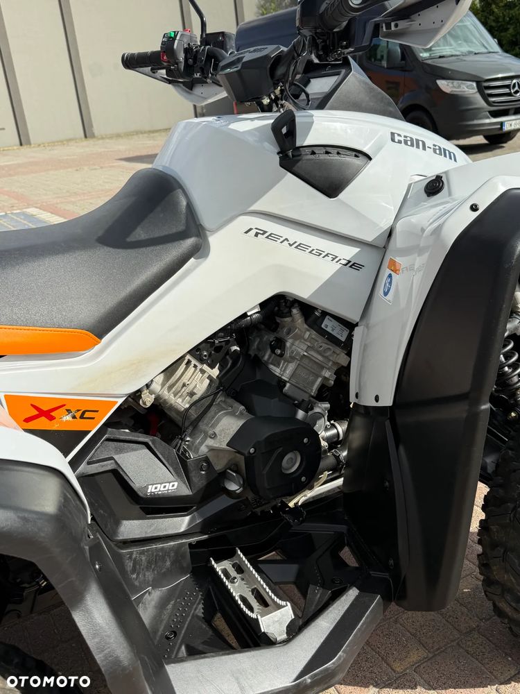 Can-Am Renegade - 8