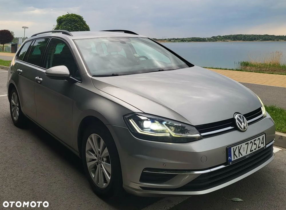 Volkswagen Golf 1.6 TDI BMT Comfortline - 40
