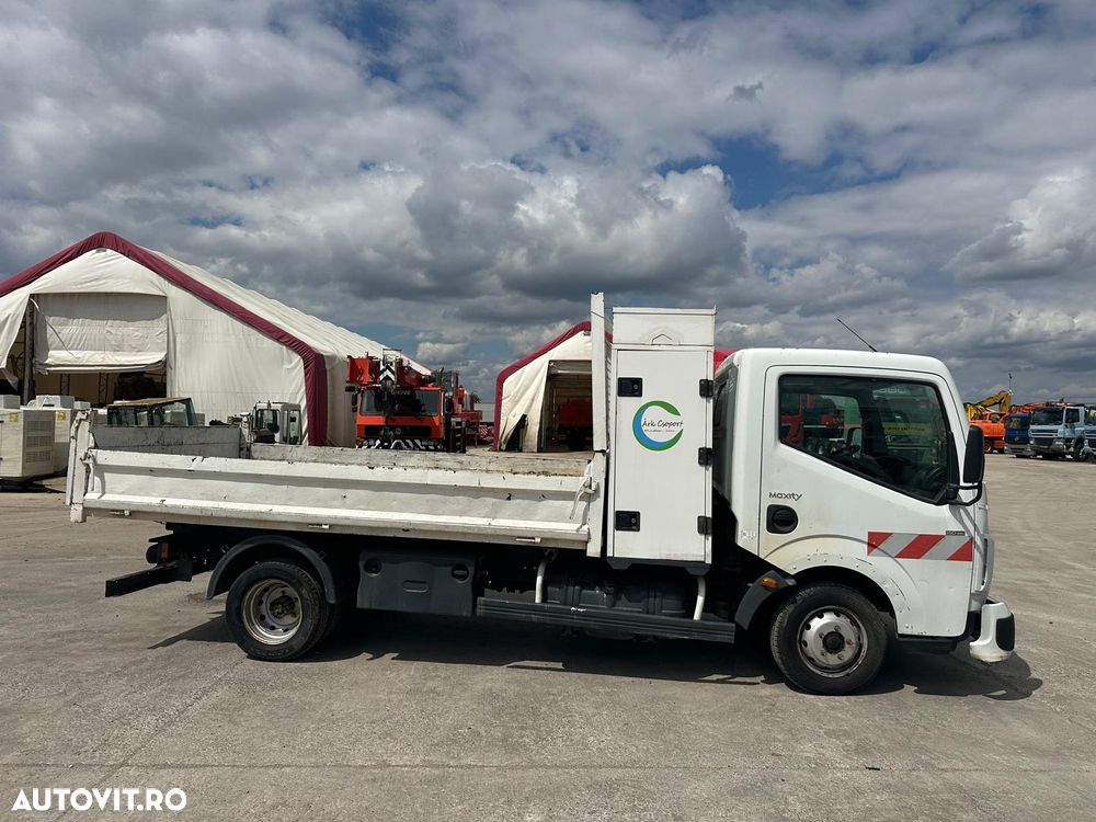 Renault MAXITY 150 DXI - 5