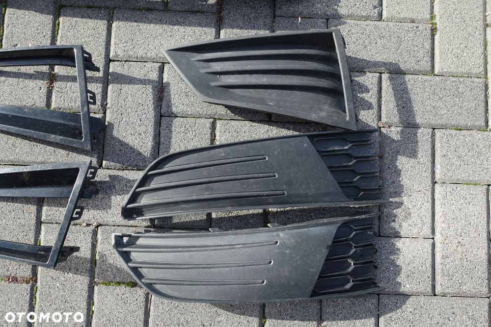 KRATKA ZDERZAKA LEWA PRAWA ŚRODKOWA FABIA II III LIFT IV RS - 4