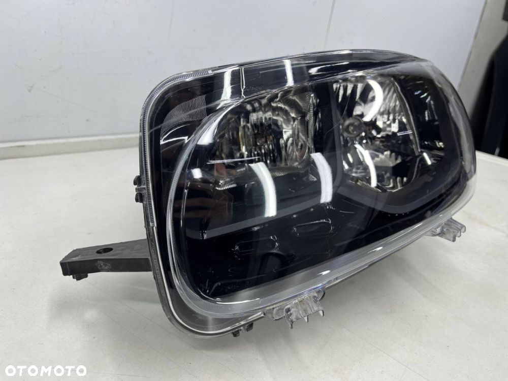Lampa reflektor Citroen Berlingo III 3 Multispace 2018r.- lewa przednia wersja osobowa 9816825180 - 2
