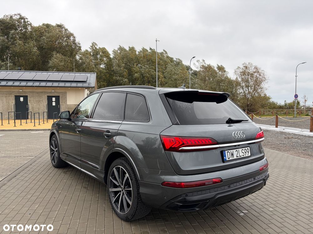 Audi Q7 2020 photo 3