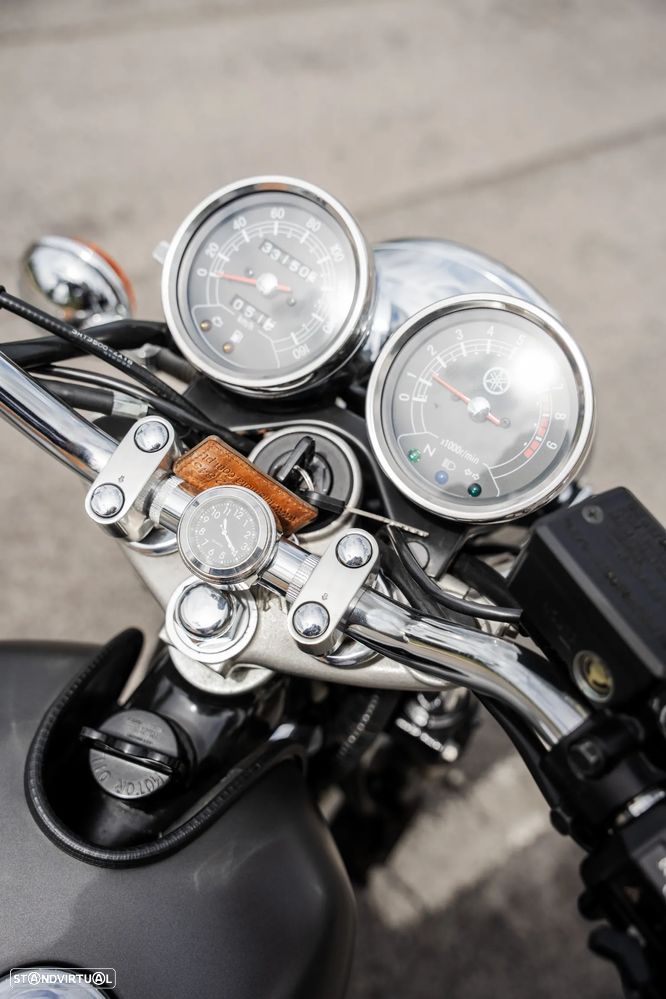 Yamaha SR 400 - 15