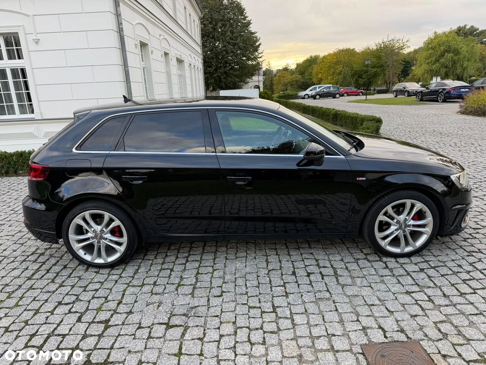 Audi A3 Sportback - 11