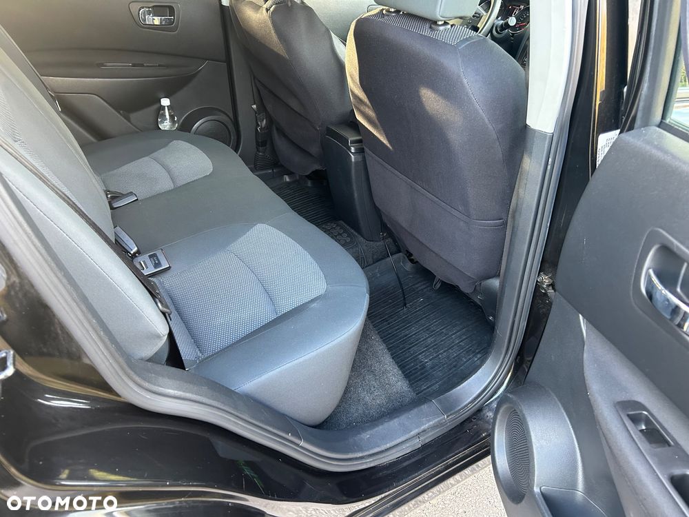 Nissan Qashqai - 11