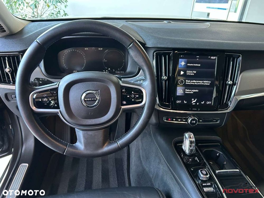 Volvo V90 - 10