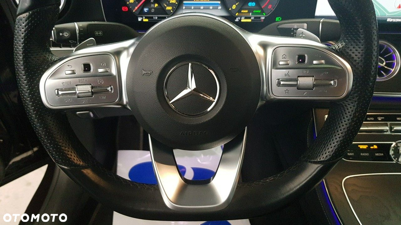 Mercedes-Benz Klasa E - 26