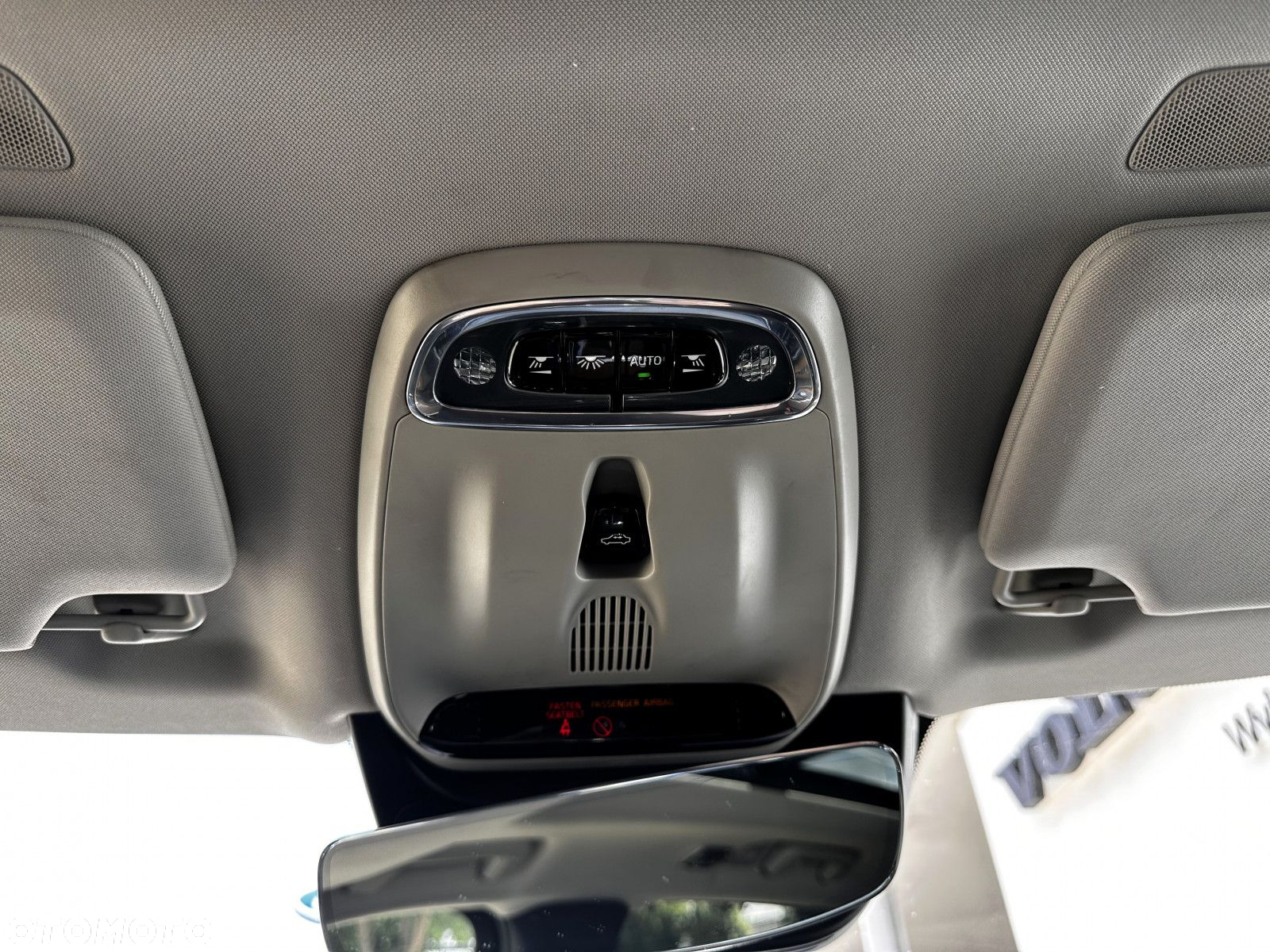 Volvo XC 90 - 39