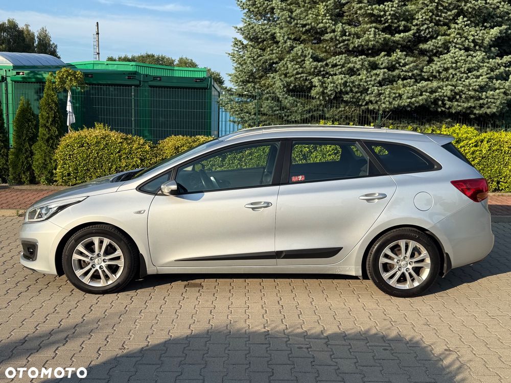 Kia Ceed 1.6 CRDi M - 4