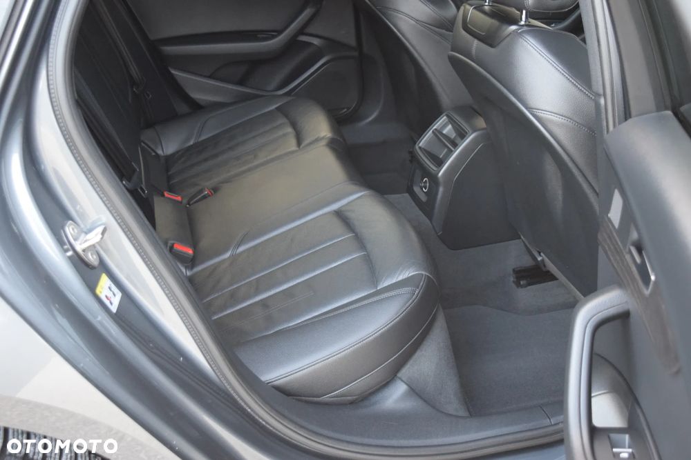 Audi A4 Avant 2.0 TDI Quattro Sport - 39