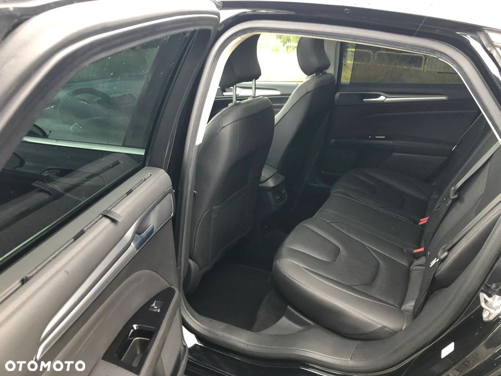 Ford Mondeo 2.0 TDCi Start-Stopp PowerShift-Aut Titanium - 19