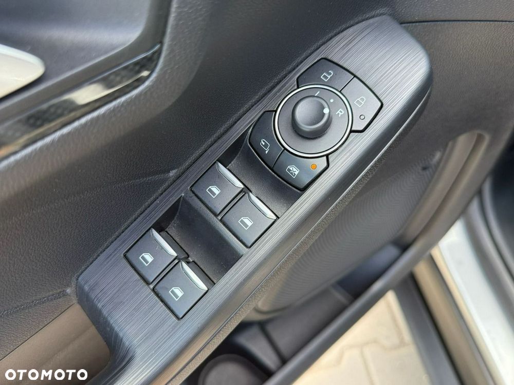 Ford Kuga 2.5 FHEV AWD ST-Line X eCVT - 16