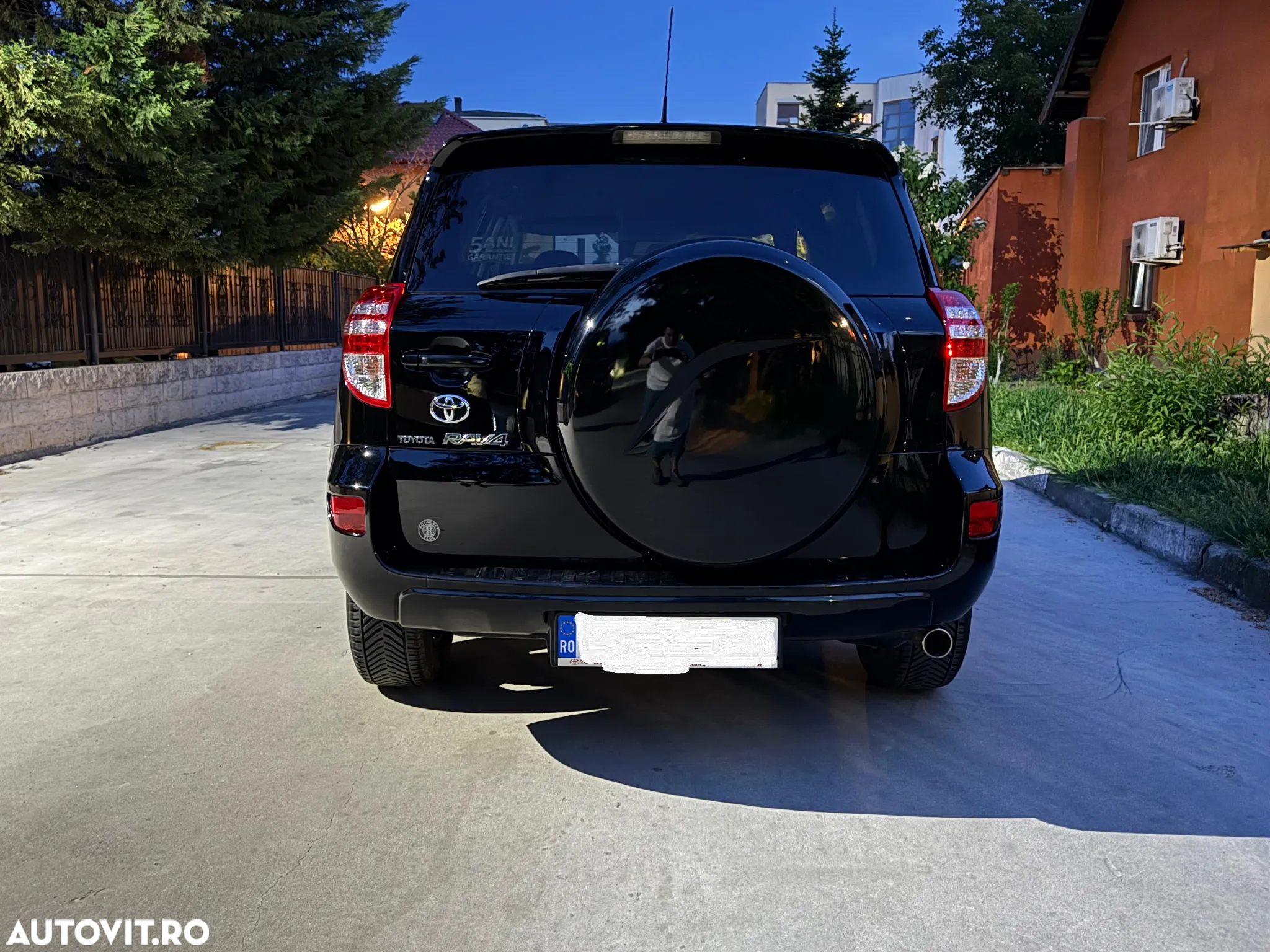 Toyota RAV4 2.2 D-4D Comfort - 3