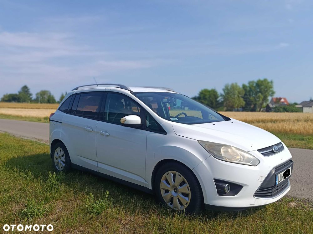 Ford Grand C-MAX - 1
