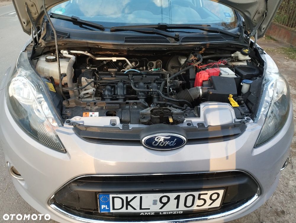 Ford Fiesta 1.25 Champions Edition - 5