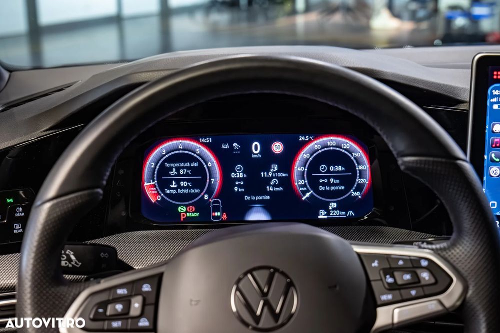 Volkswagen Golf - 15