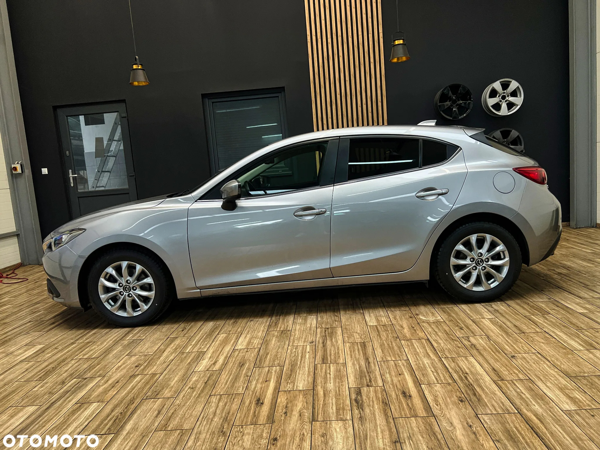 Mazda 3 - 11
