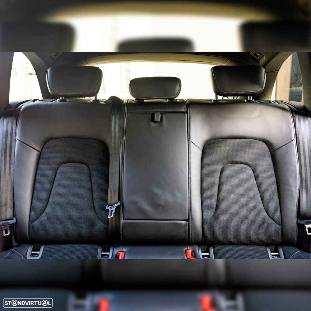 Audi A4 Avant 30 TDI S tronic S line - 10