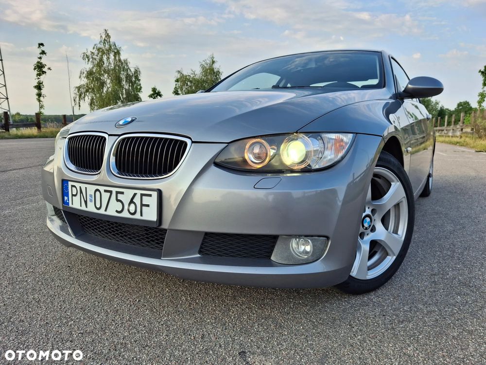 BMW Seria 3 320i - 13