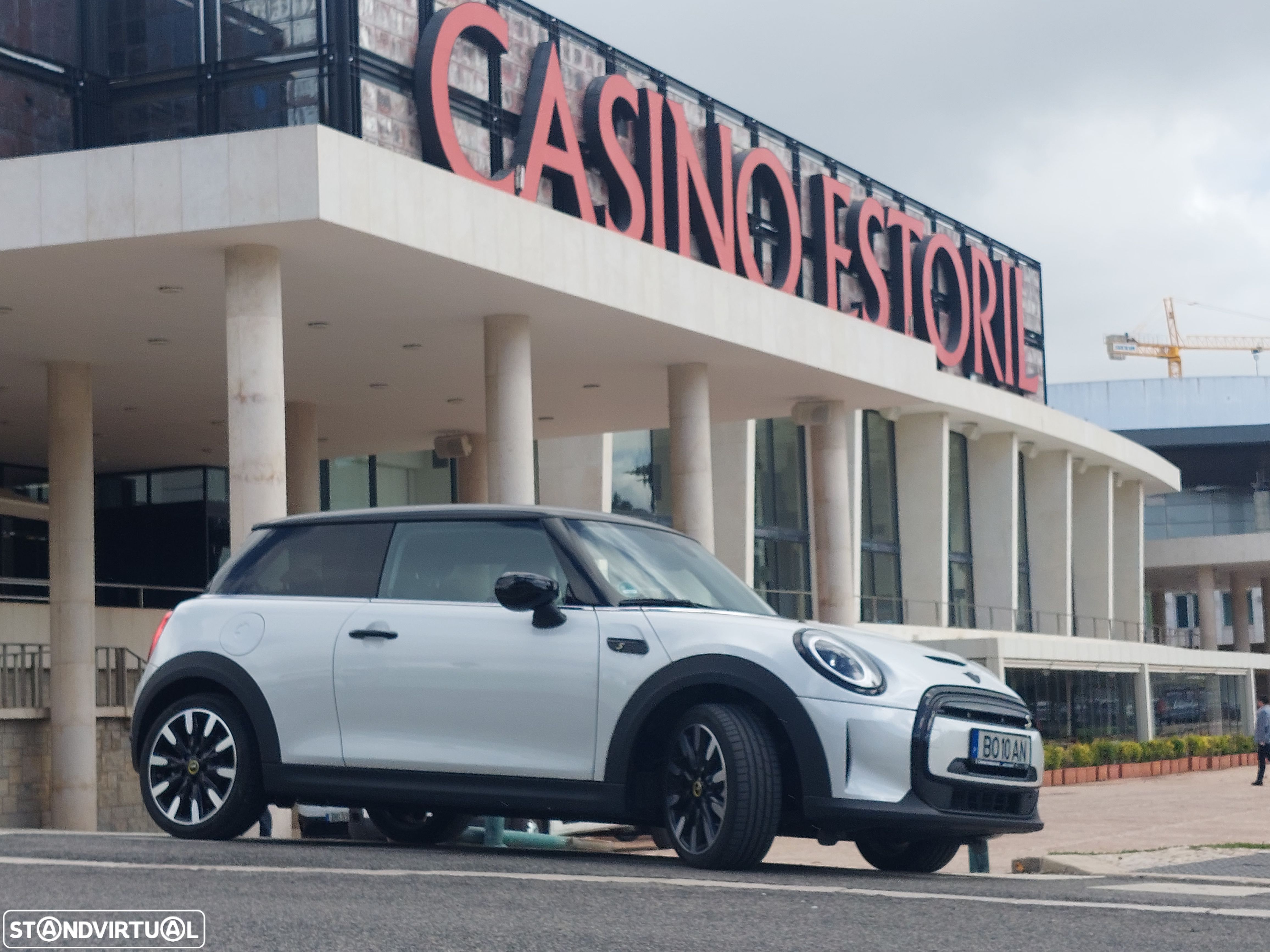 MINI 3 Portas Cooper E Classic - 1