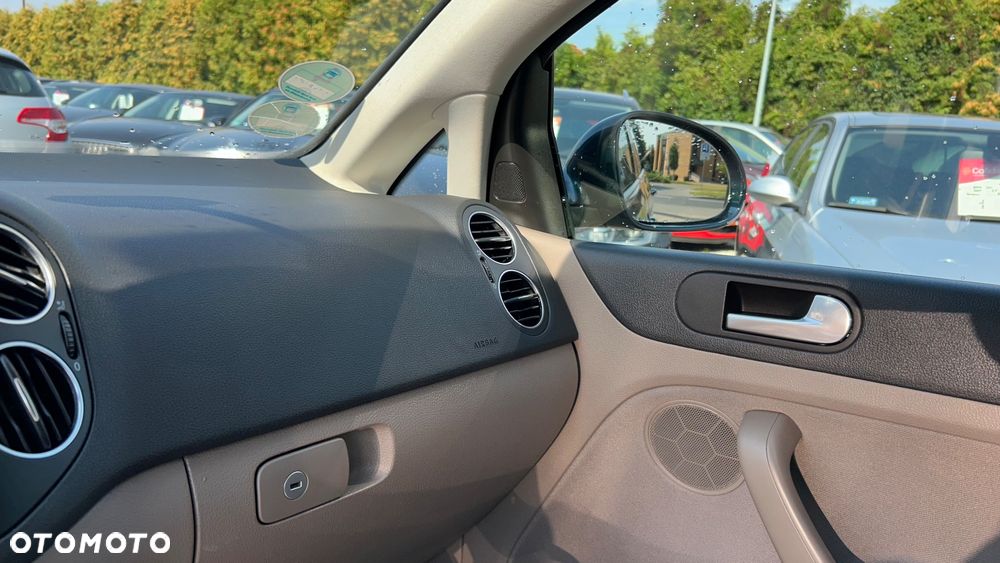 Volkswagen Golf Plus 1.4 TSI Comfortline DSG - 25