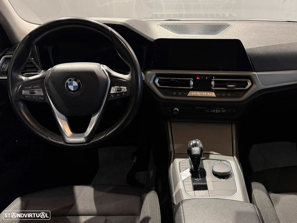 BMW 330 e Auto - 7