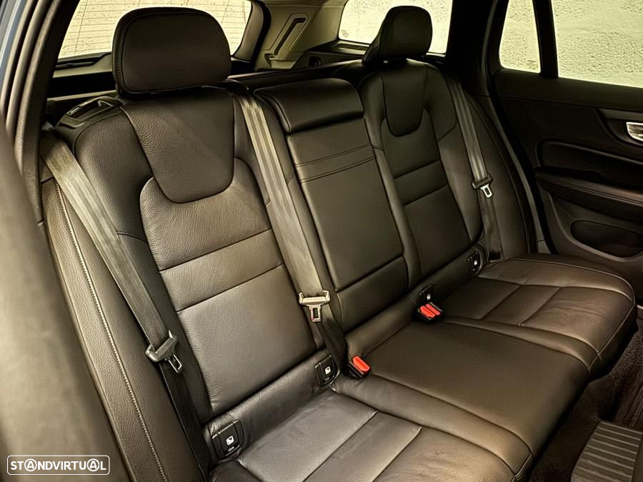 Volvo V60 2.0 T6 AWD TE Inscription - 43