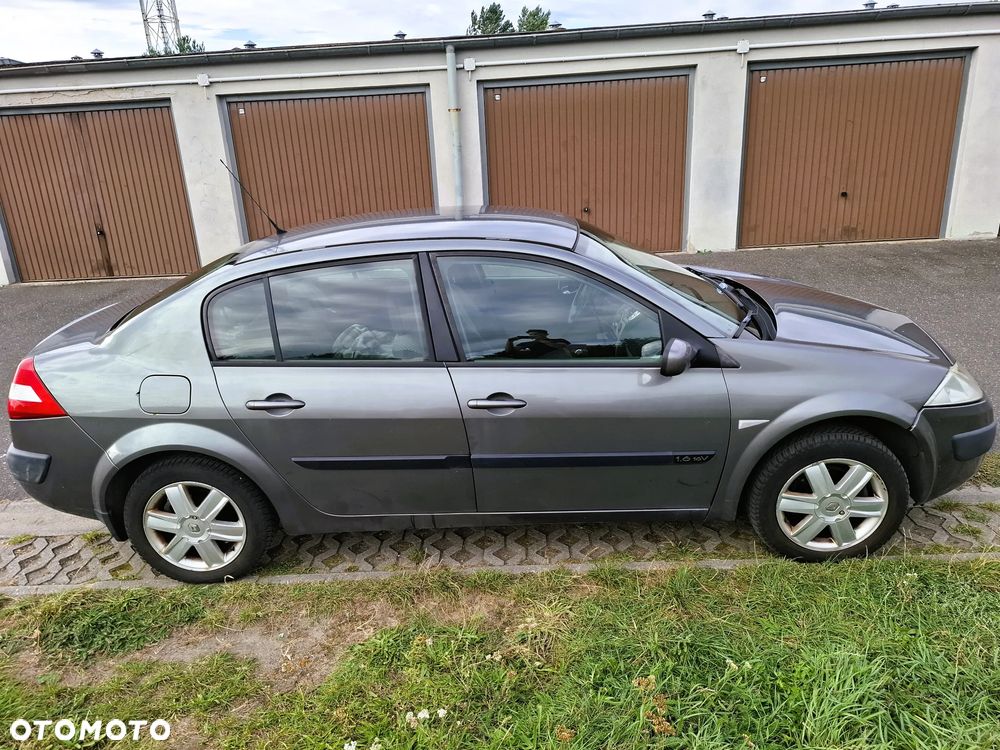 Renault Megane 2004 photo 3
