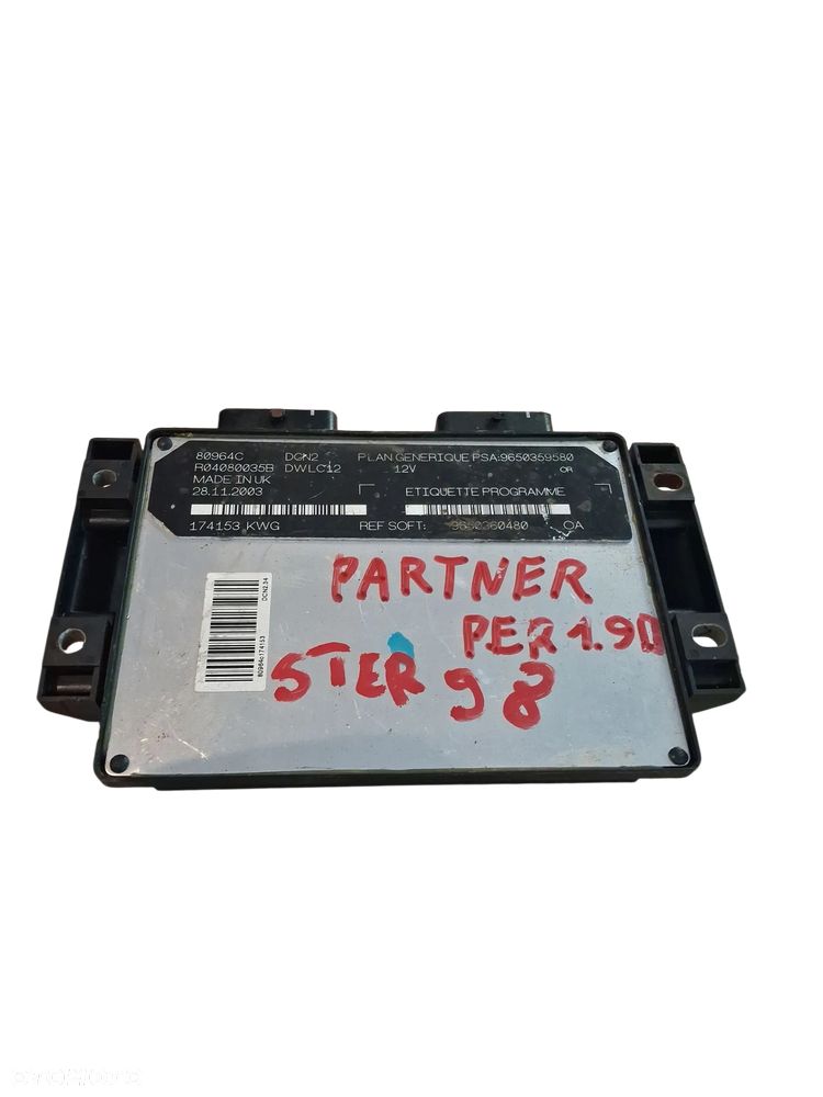 Sterownik KOMPUTER SILNIKA ECU PUEGOT PARTNER 1.9 D 9650360480 - 1