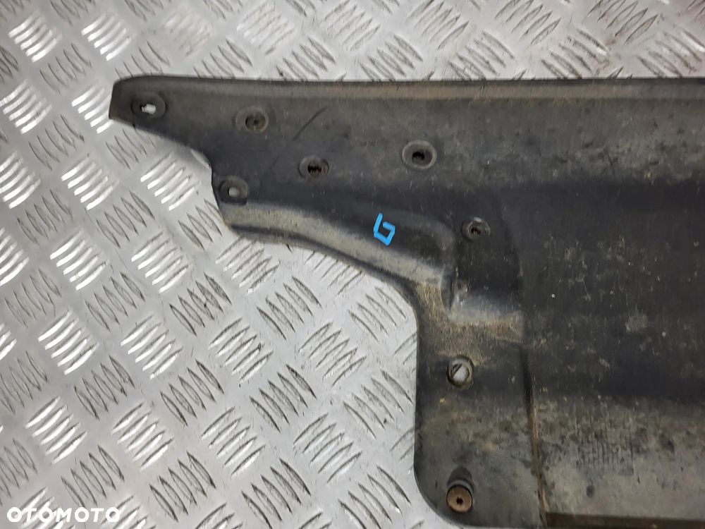 Vw Amarok Chlapacz Lewy Prawy Przód Tył - 16