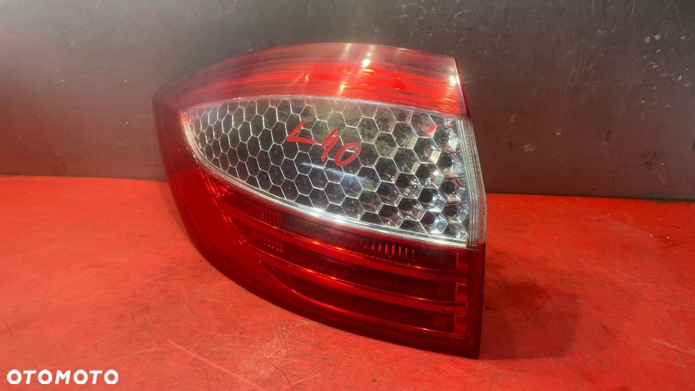 Lampa tył lewy Ford Mondeo MK IV - 2